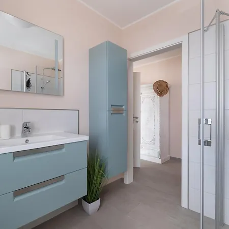 Luxurioeses Sansibar Mit Sauna & Whirlwanne In Ruhiger Lage Bei St Peter-ording * Osterhever